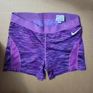Nike Pro
